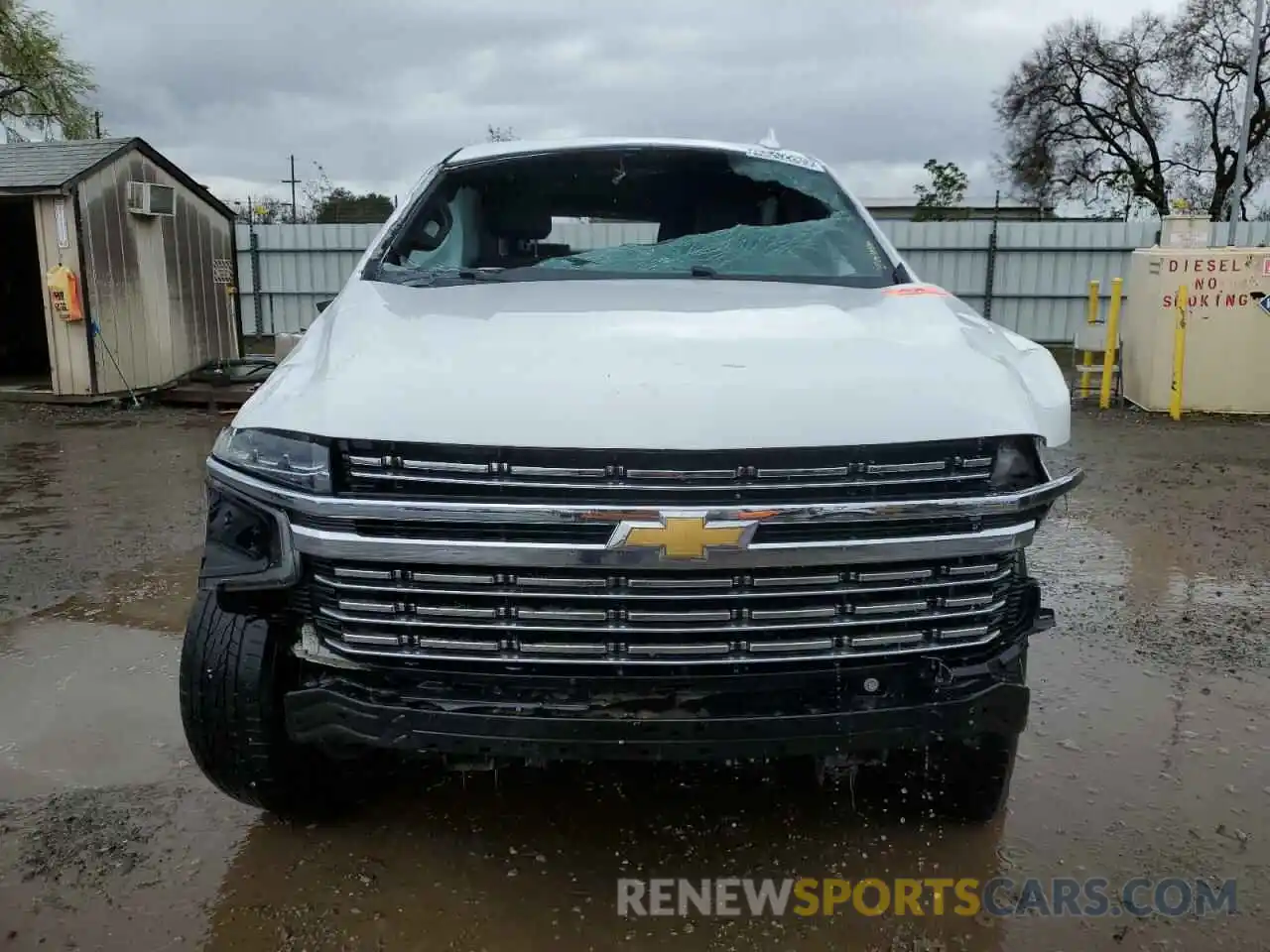 5 Photograph of a damaged car 1GNSCFKD5PR194346 CHEVROLET SUBURBAN 2023