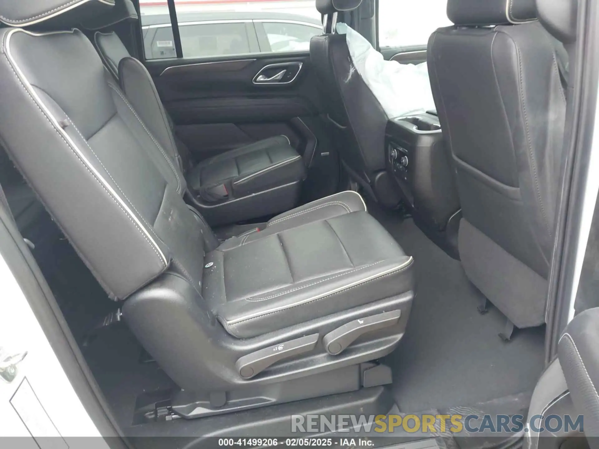 8 Photograph of a damaged car 1GNSCFKD7PR254451 CHEVROLET SUBURBAN 2023
