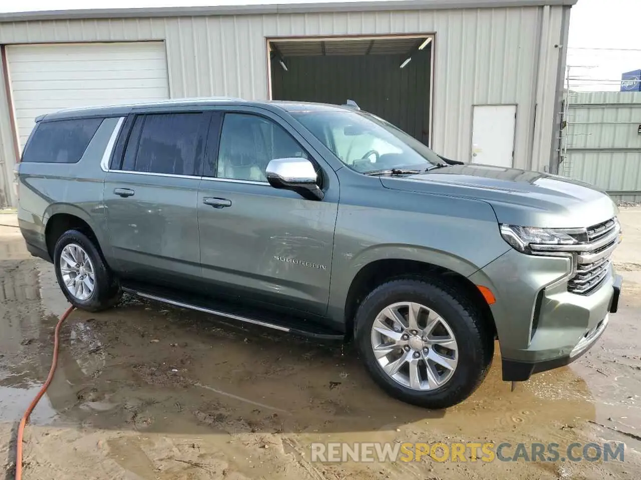 4 Photograph of a damaged car 1GNSCFKD8PR364537 CHEVROLET SUBURBAN 2023