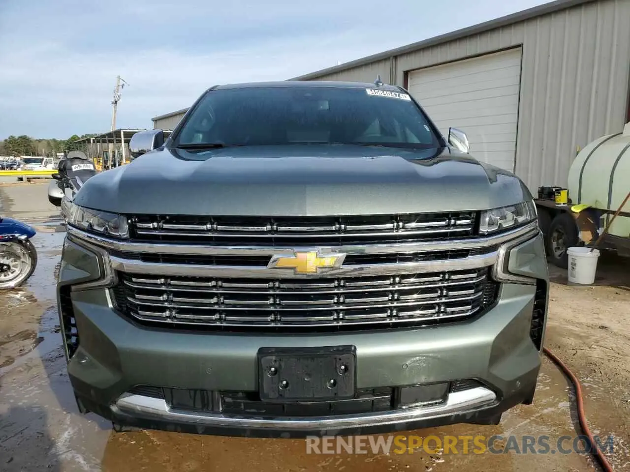 5 Photograph of a damaged car 1GNSCFKD8PR364537 CHEVROLET SUBURBAN 2023