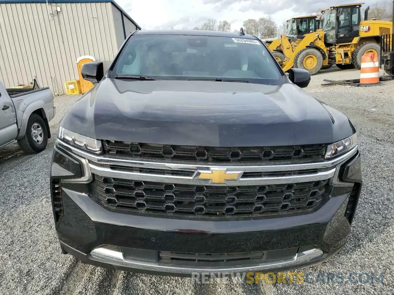 5 Photograph of a damaged car 1GNSKBET9PR554250 CHEVROLET SUBURBAN 2023