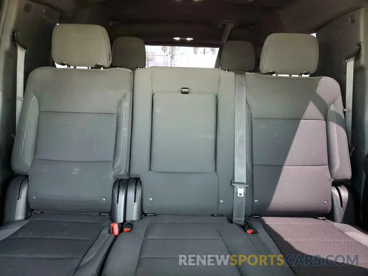 10 Photograph of a damaged car 1GNSKBKD0PR129979 CHEVROLET SUBURBAN 2023