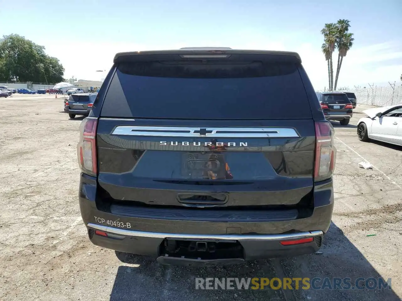 6 Photograph of a damaged car 1GNSKBKD0PR129979 CHEVROLET SUBURBAN 2023