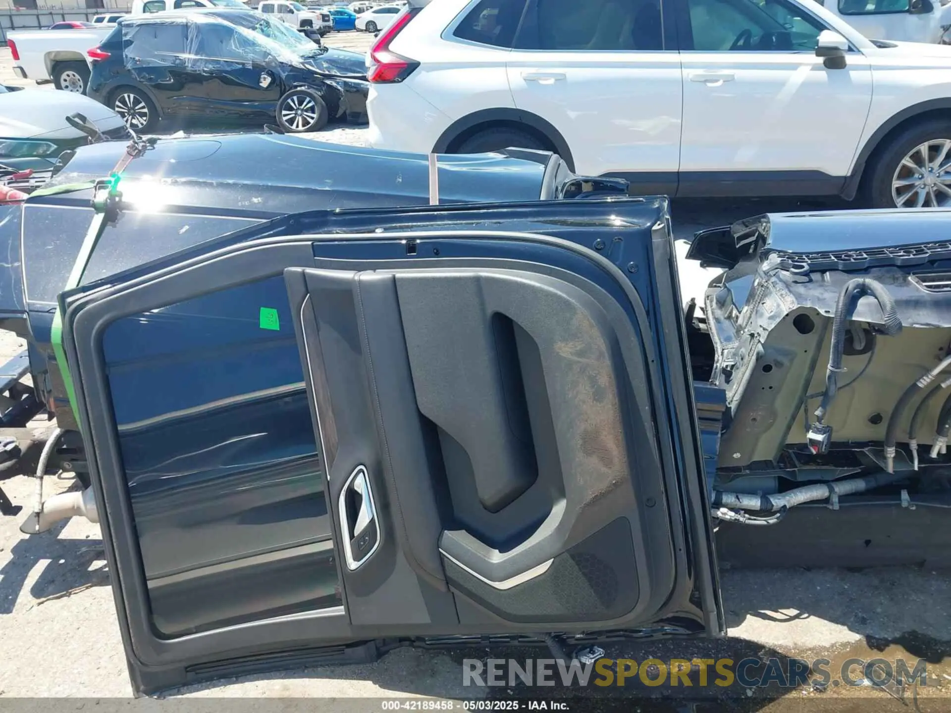 8 Photograph of a damaged car 1GNSKBKD7PR115108 CHEVROLET SUBURBAN 2023