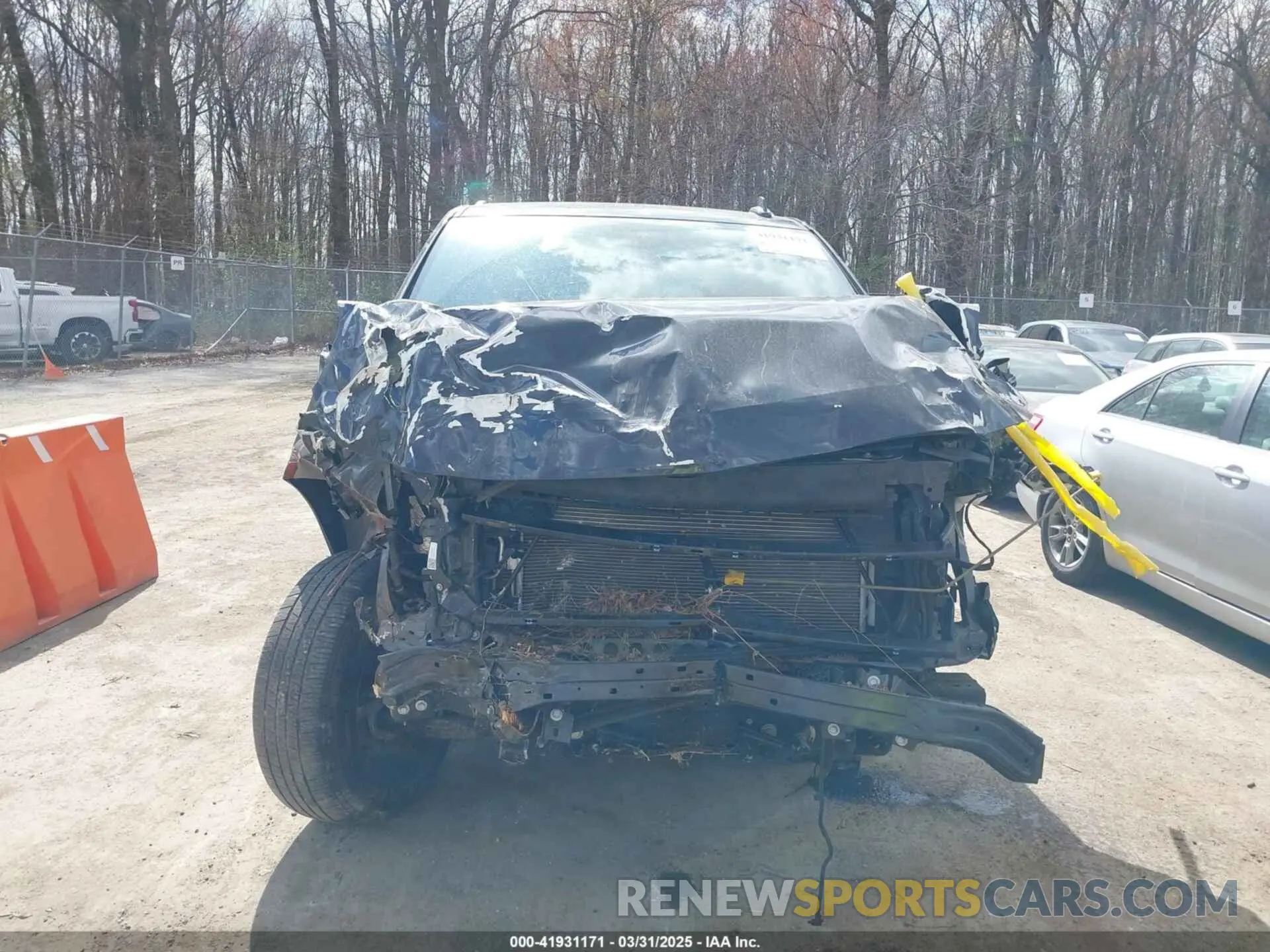 12 Photograph of a damaged car 1GNSKBKDXPR210553 CHEVROLET SUBURBAN 2023