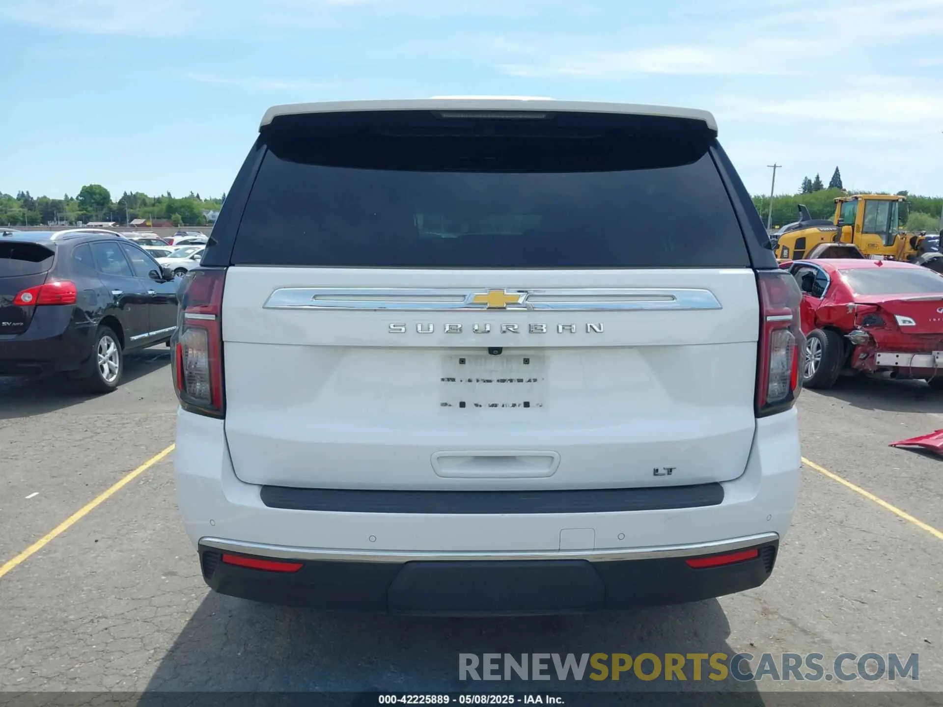 16 Photograph of a damaged car 1GNSKCKD3PR347422 CHEVROLET SUBURBAN 2023