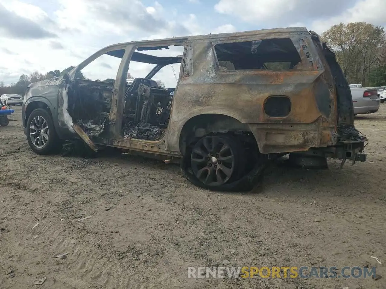 2 Photograph of a damaged car 1GNSKCKD4PR201563 CHEVROLET SUBURBAN 2023