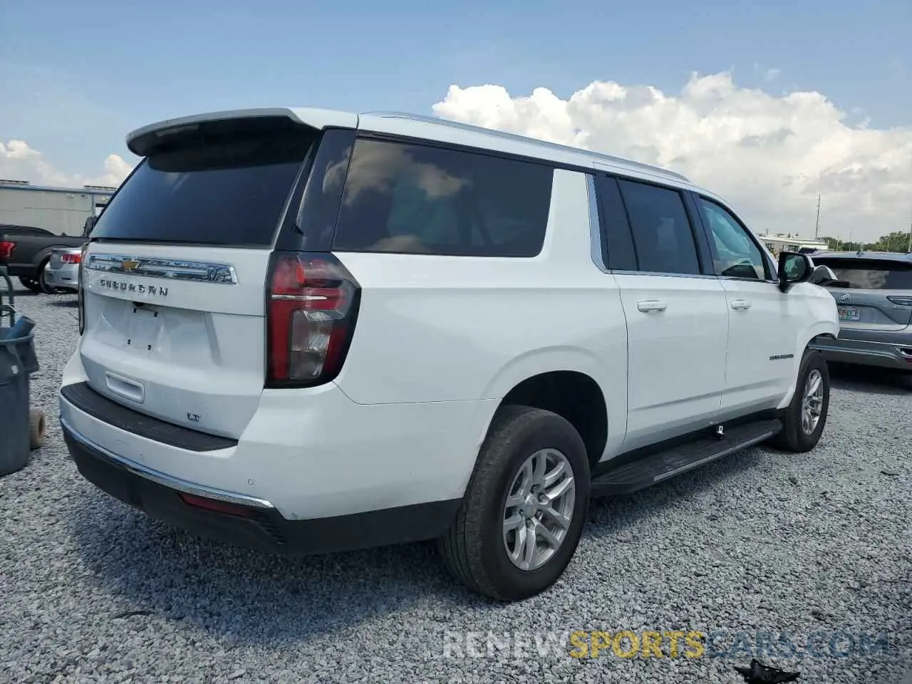 3 Photograph of a damaged car 1GNSKCKD4PR204186 CHEVROLET SUBURBAN 2023
