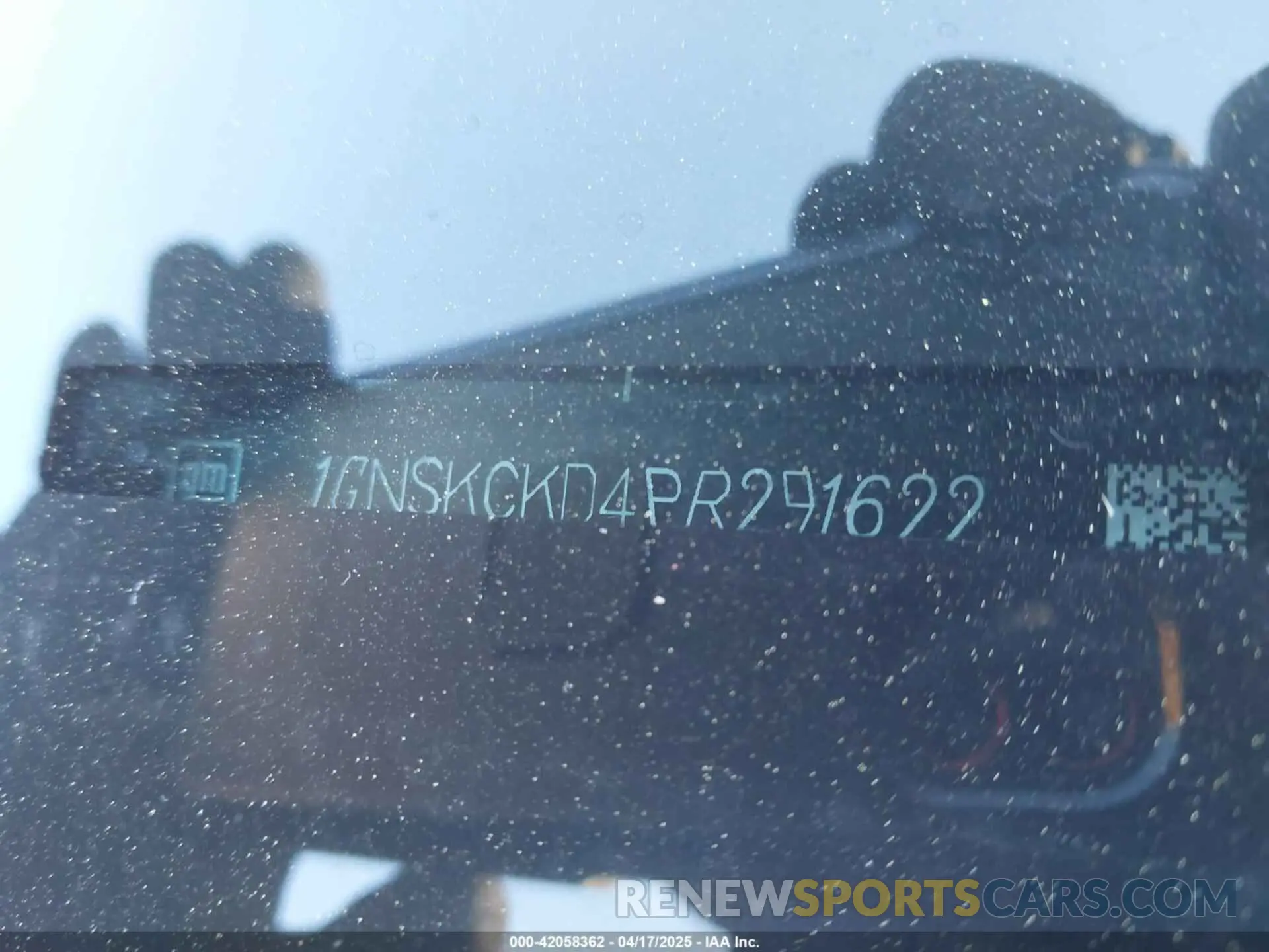 9 Photograph of a damaged car 1GNSKCKD4PR291622 CHEVROLET SUBURBAN 2023