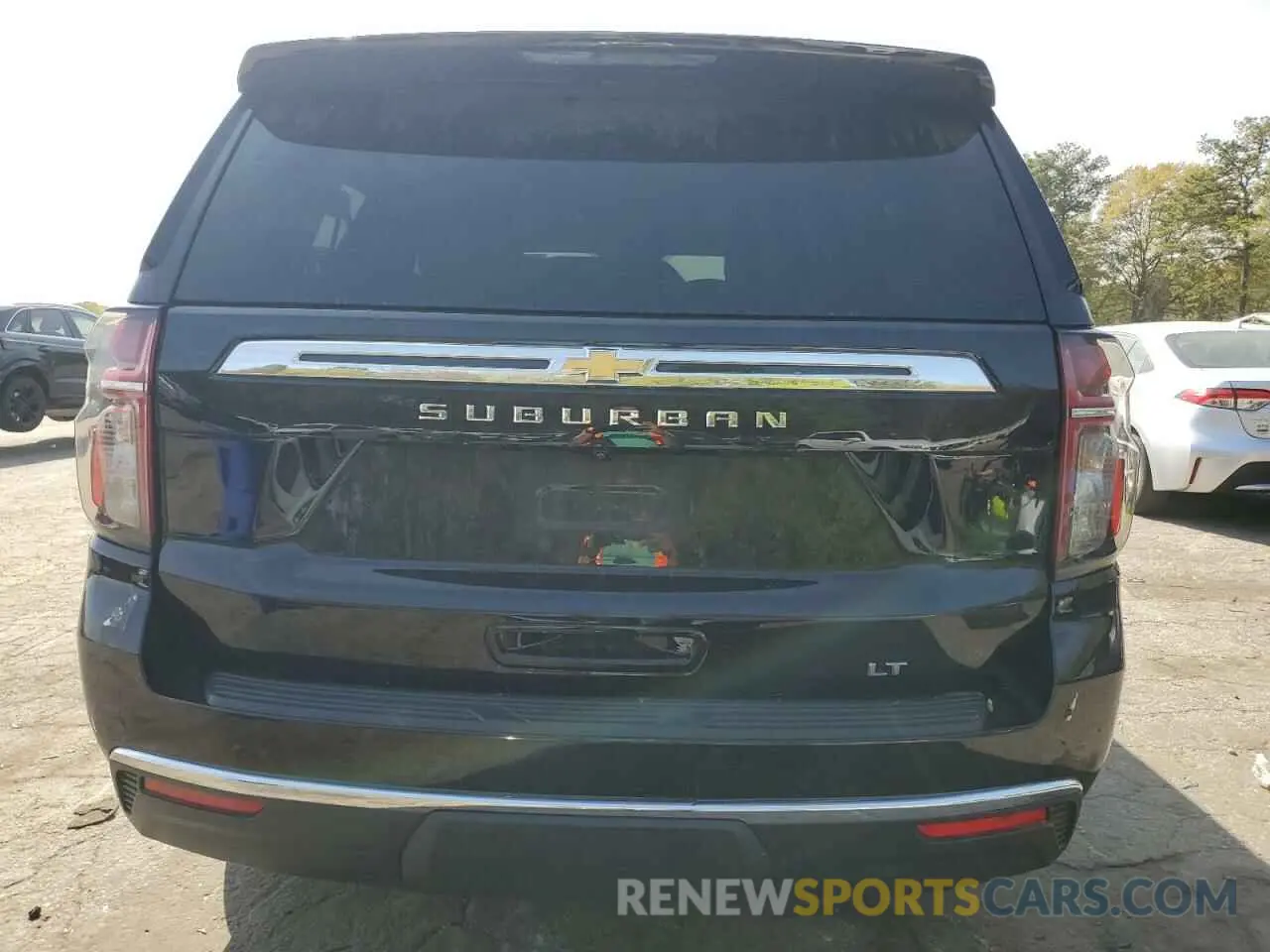 6 Photograph of a damaged car 1GNSKCKD4PR457170 CHEVROLET SUBURBAN 2023