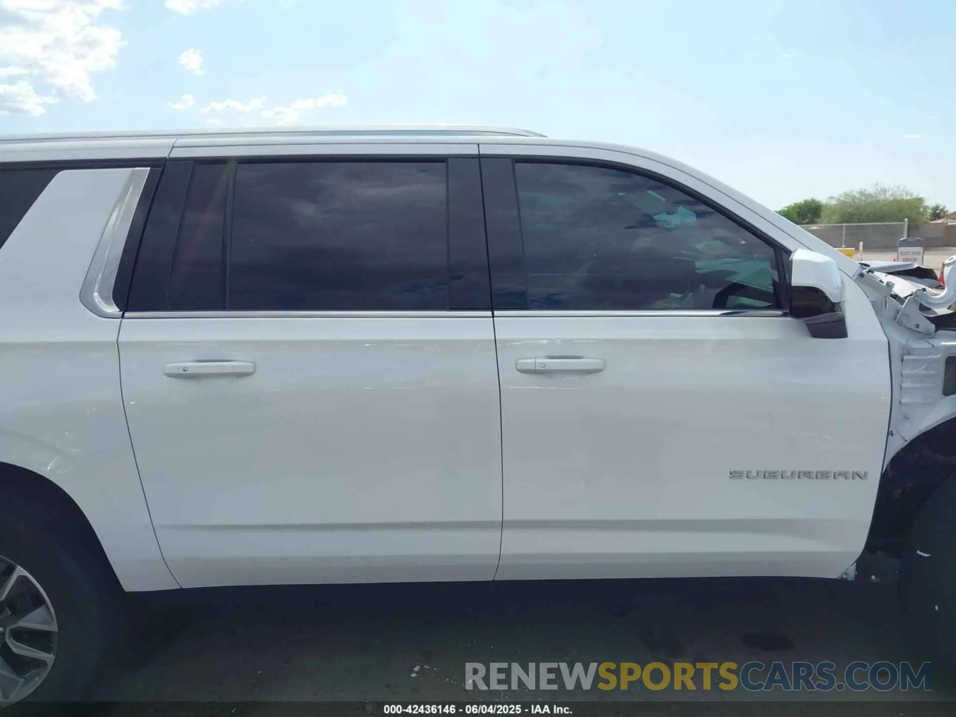 14 Photograph of a damaged car 1GNSKCKD6PR120127 CHEVROLET SUBURBAN 2023