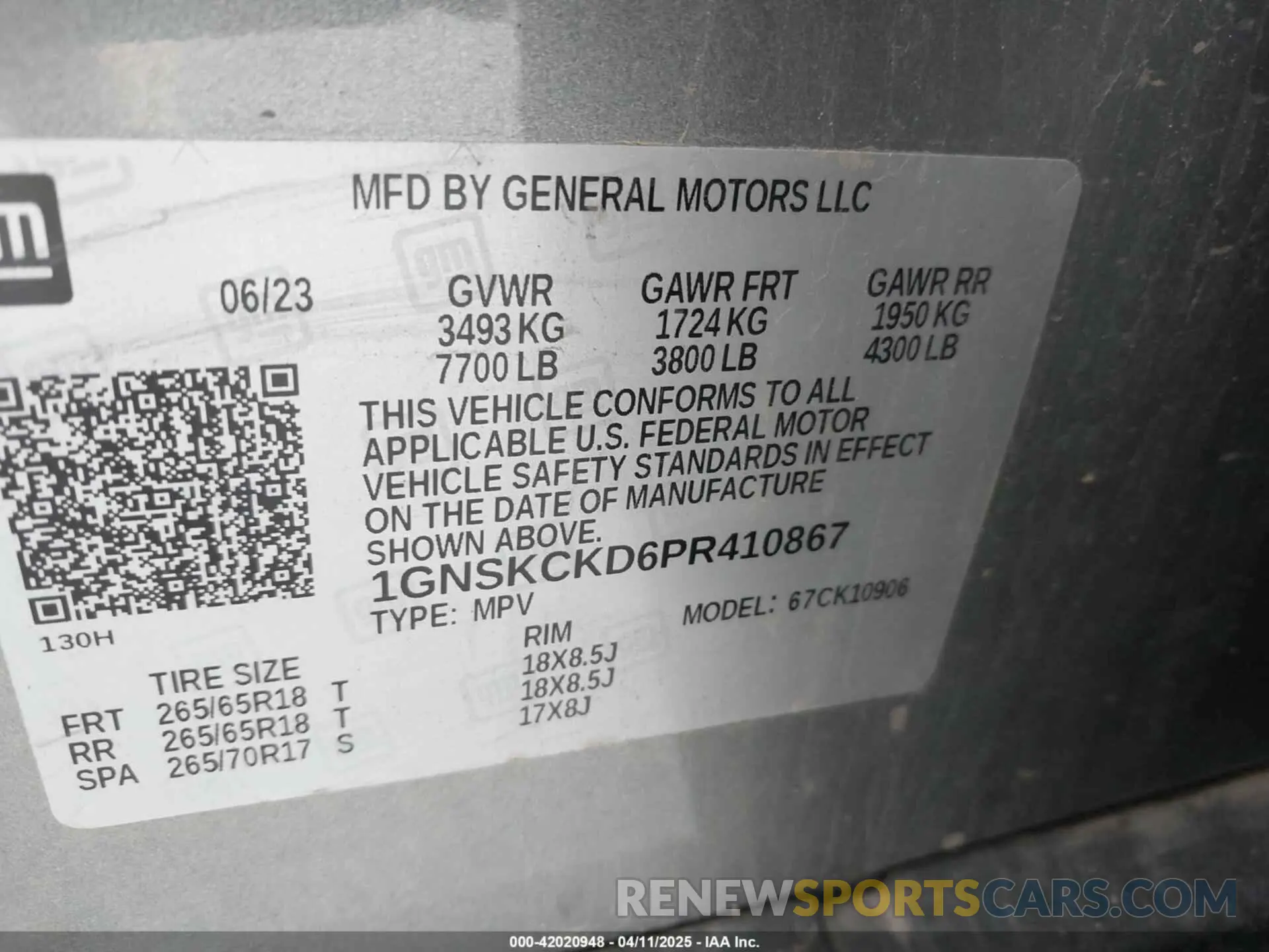 9 Photograph of a damaged car 1GNSKCKD6PR410867 CHEVROLET SUBURBAN 2023