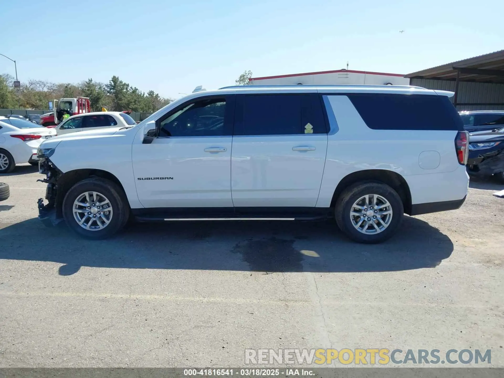15 Photograph of a damaged car 1GNSKCKD9PR339180 CHEVROLET SUBURBAN 2023