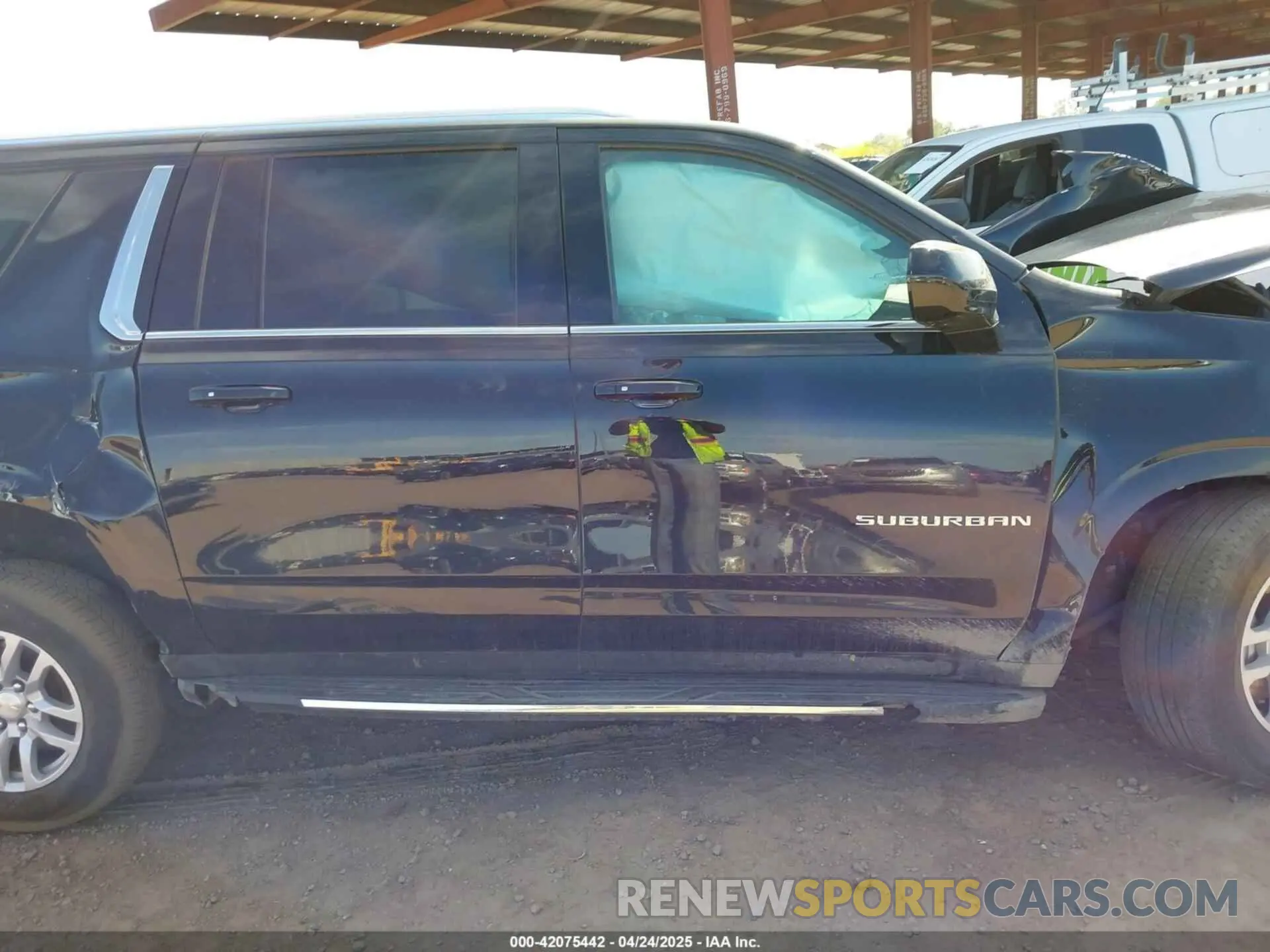 13 Photograph of a damaged car 1GNSKCKD9PR380201 CHEVROLET SUBURBAN 2023