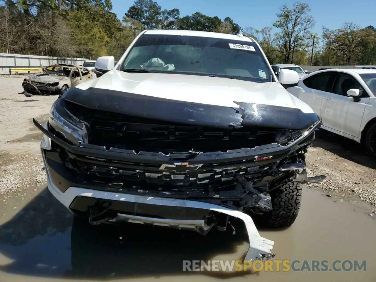 5 Photograph of a damaged car 1GNSKDKL5PR286474 CHEVROLET SUBURBAN 2023