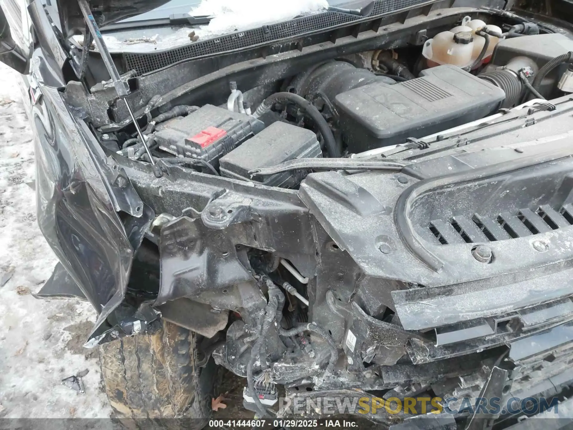 6 Photograph of a damaged car 1GNSKDKL7PR559141 CHEVROLET SUBURBAN 2023