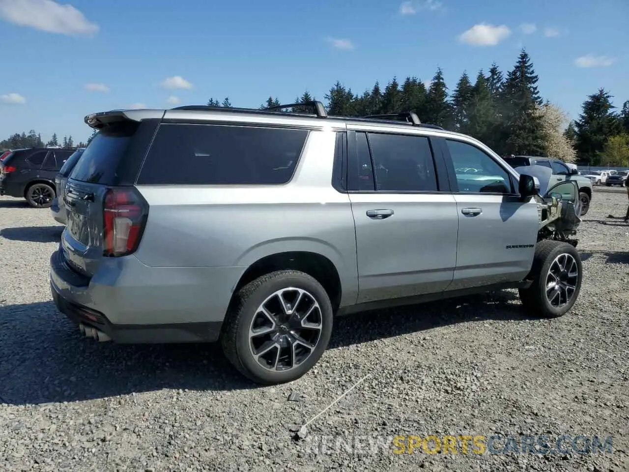 3 Photograph of a damaged car 1GNSKEKL4PR244674 CHEVROLET SUBURBAN 2023