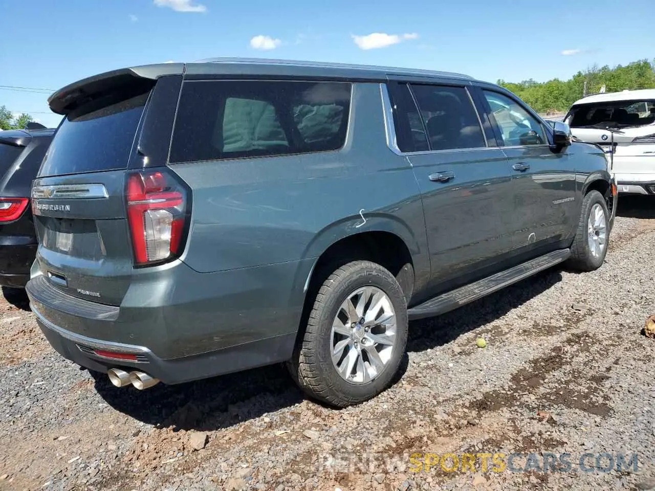 3 Photograph of a damaged car 1GNSKFKD0PR278738 CHEVROLET SUBURBAN 2023