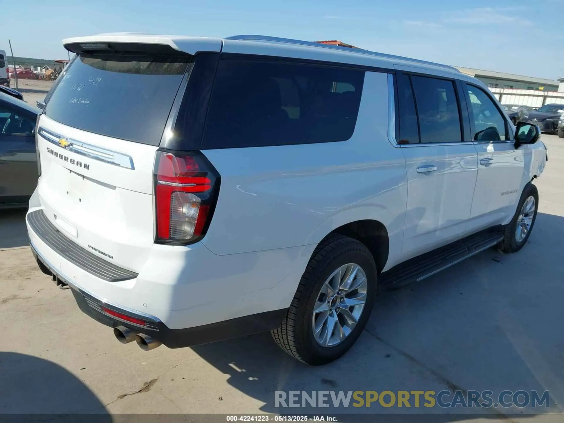 4 Photograph of a damaged car 1GNSKFKD0PR330658 CHEVROLET SUBURBAN 2023