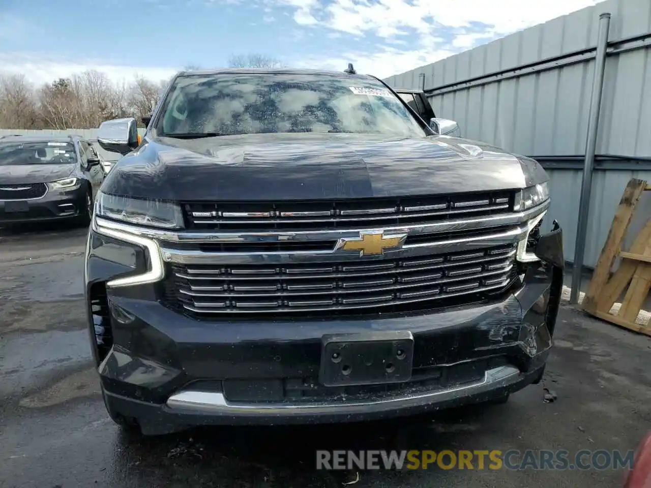 5 Photograph of a damaged car 1GNSKFKD1PR266596 CHEVROLET SUBURBAN 2023