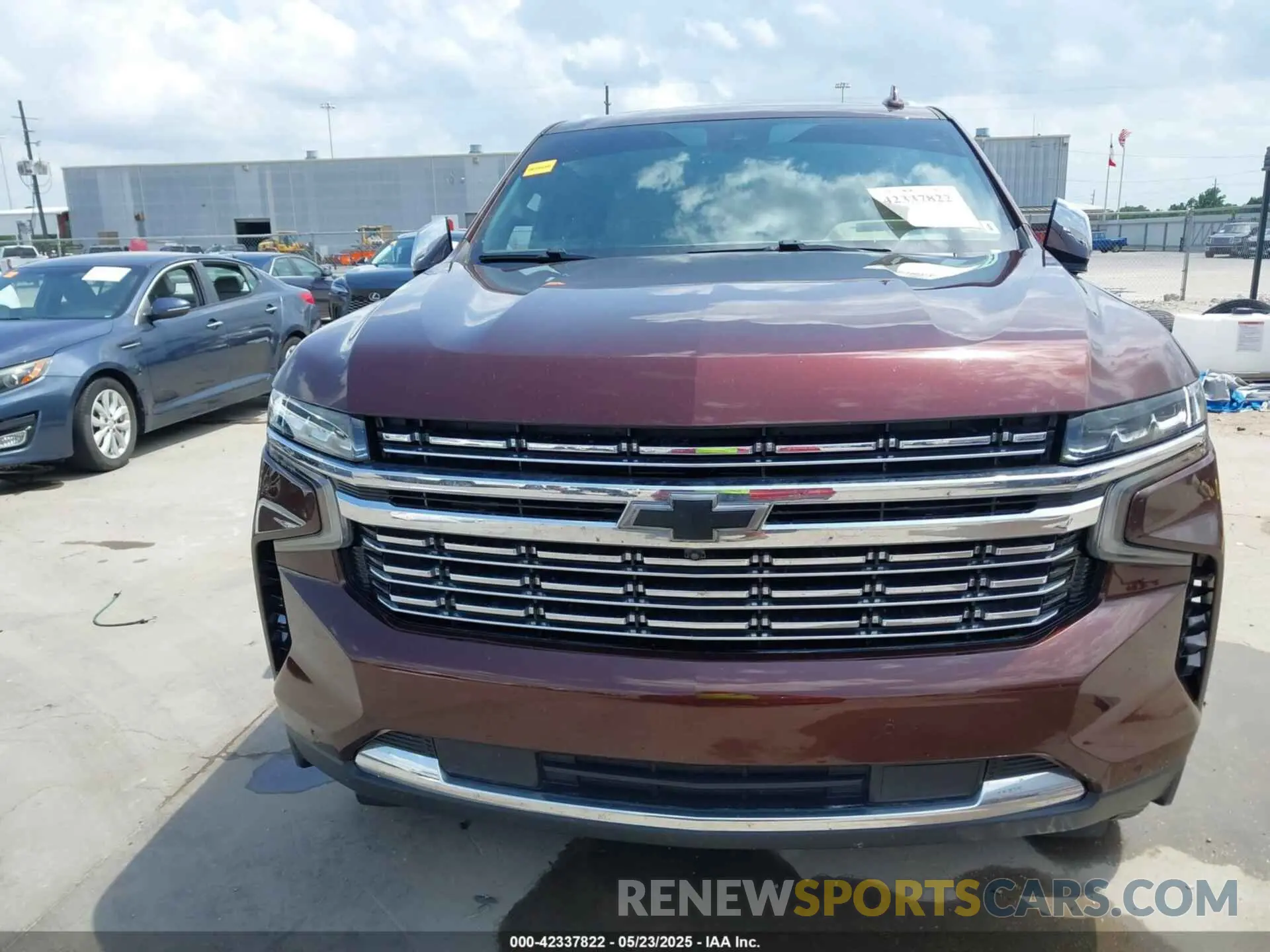 11 Photograph of a damaged car 1GNSKFKD3PR125156 CHEVROLET SUBURBAN 2023