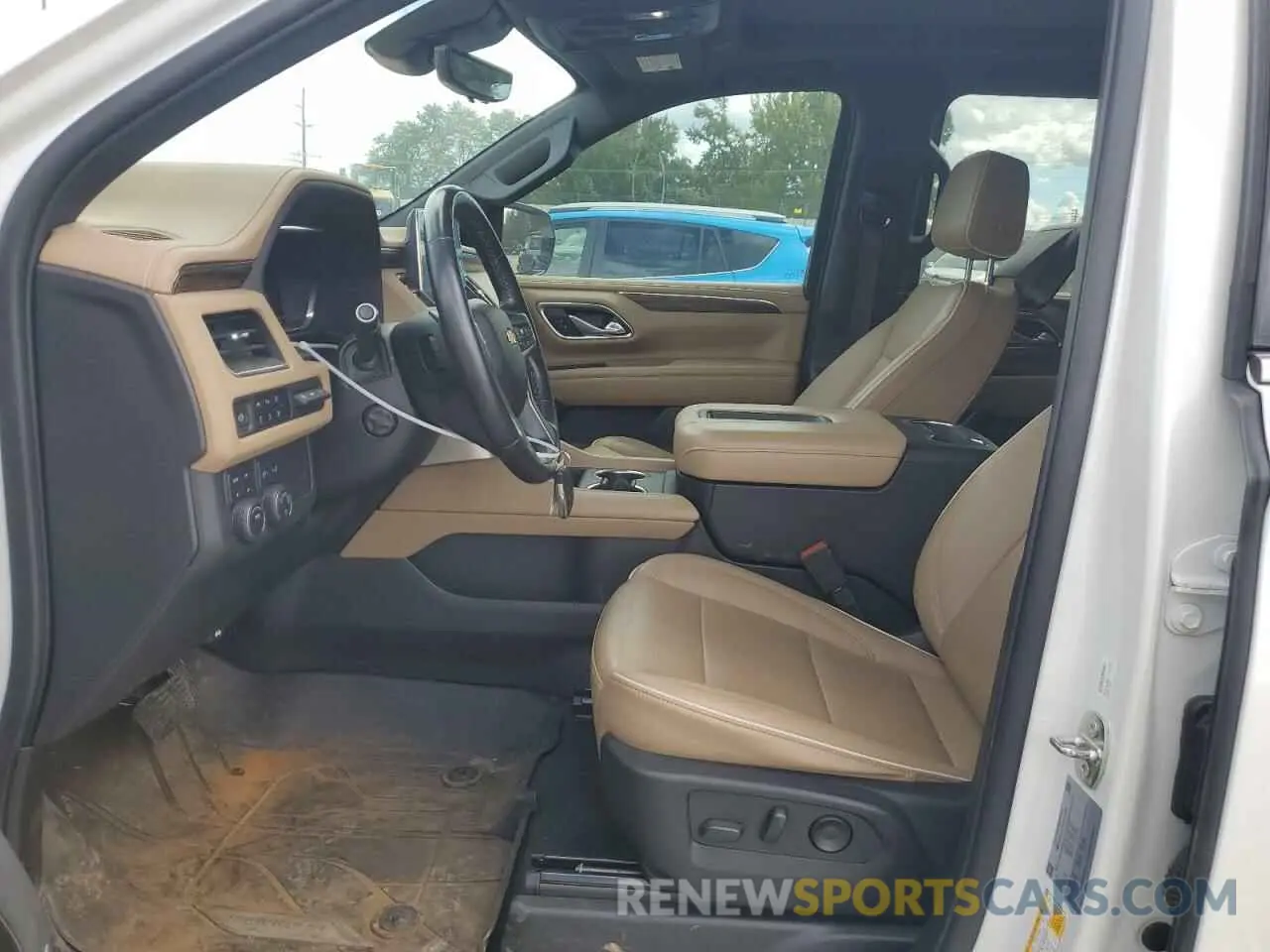 7 Photograph of a damaged car 1GNSKFKD8PR101323 CHEVROLET SUBURBAN 2023