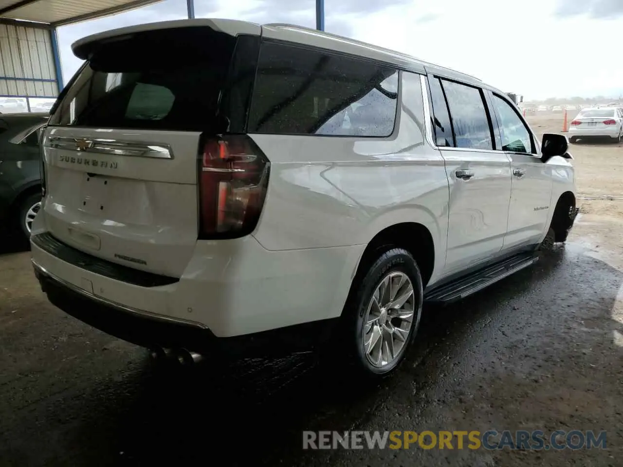 3 Photograph of a damaged car 1GNSKFKD8PR543891 CHEVROLET SUBURBAN 2023