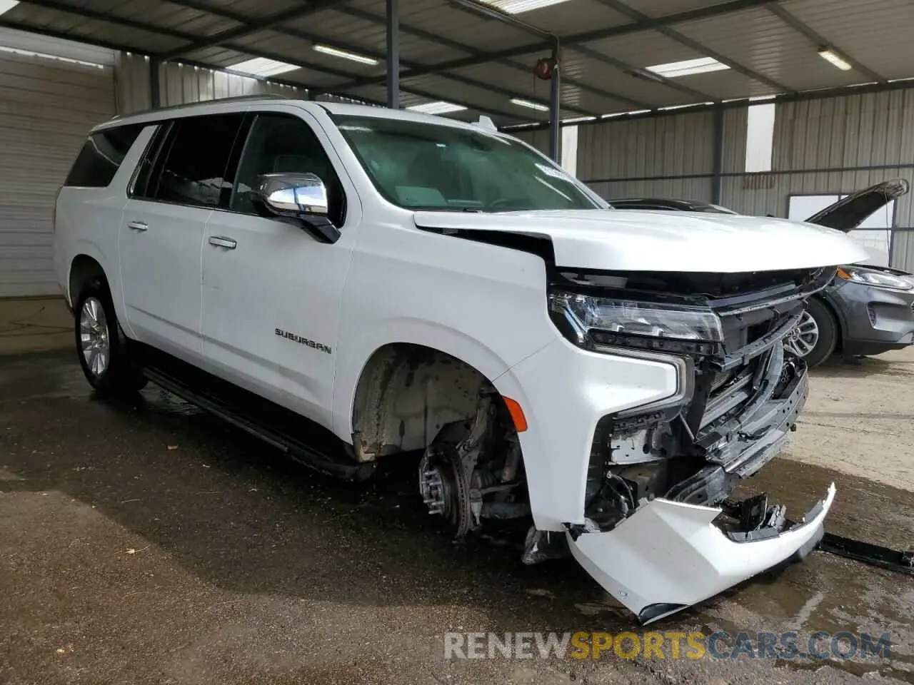 4 Photograph of a damaged car 1GNSKFKD8PR543891 CHEVROLET SUBURBAN 2023