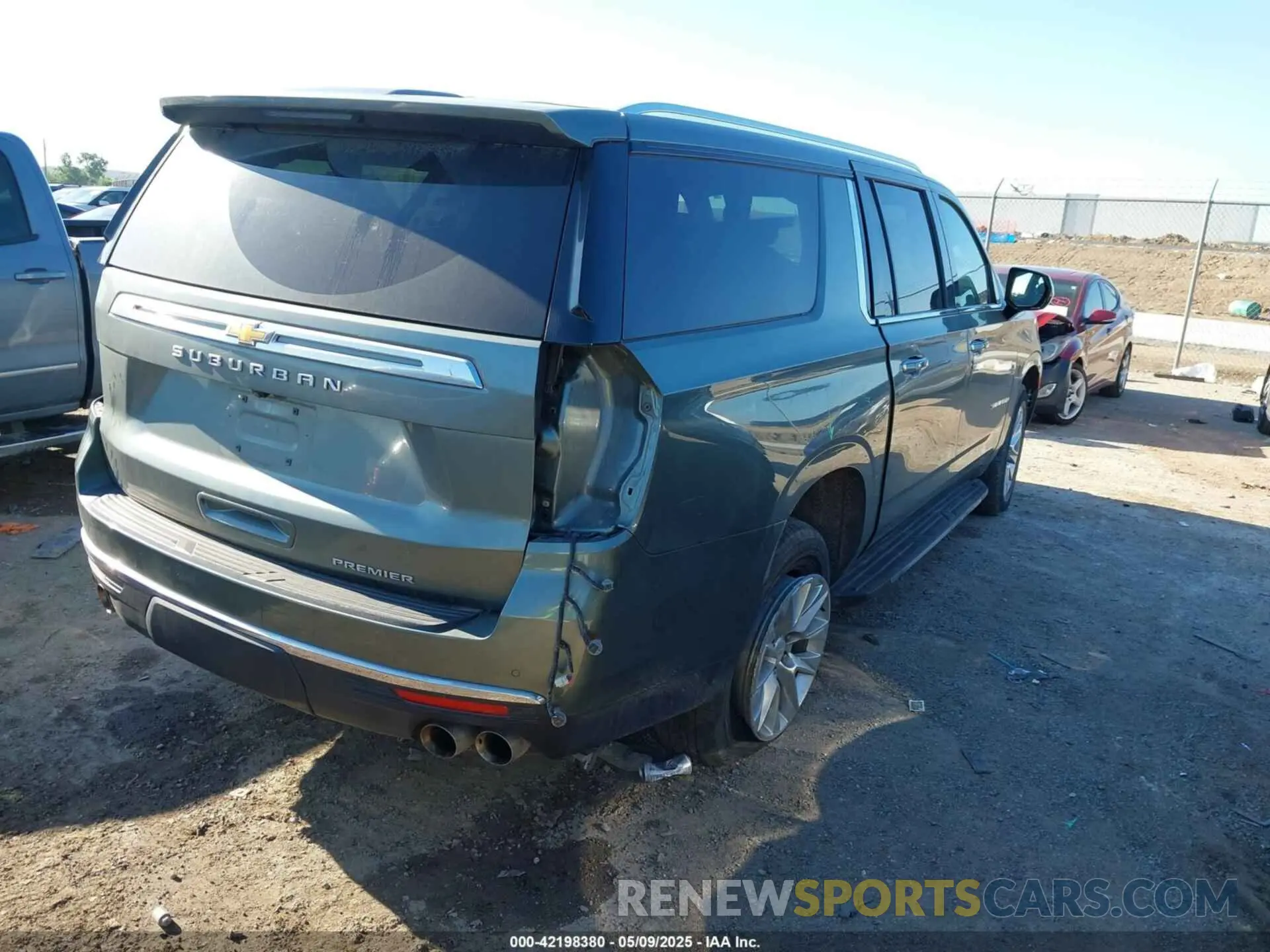 4 Photograph of a damaged car 1GNSKFKD9PR278771 CHEVROLET SUBURBAN 2023