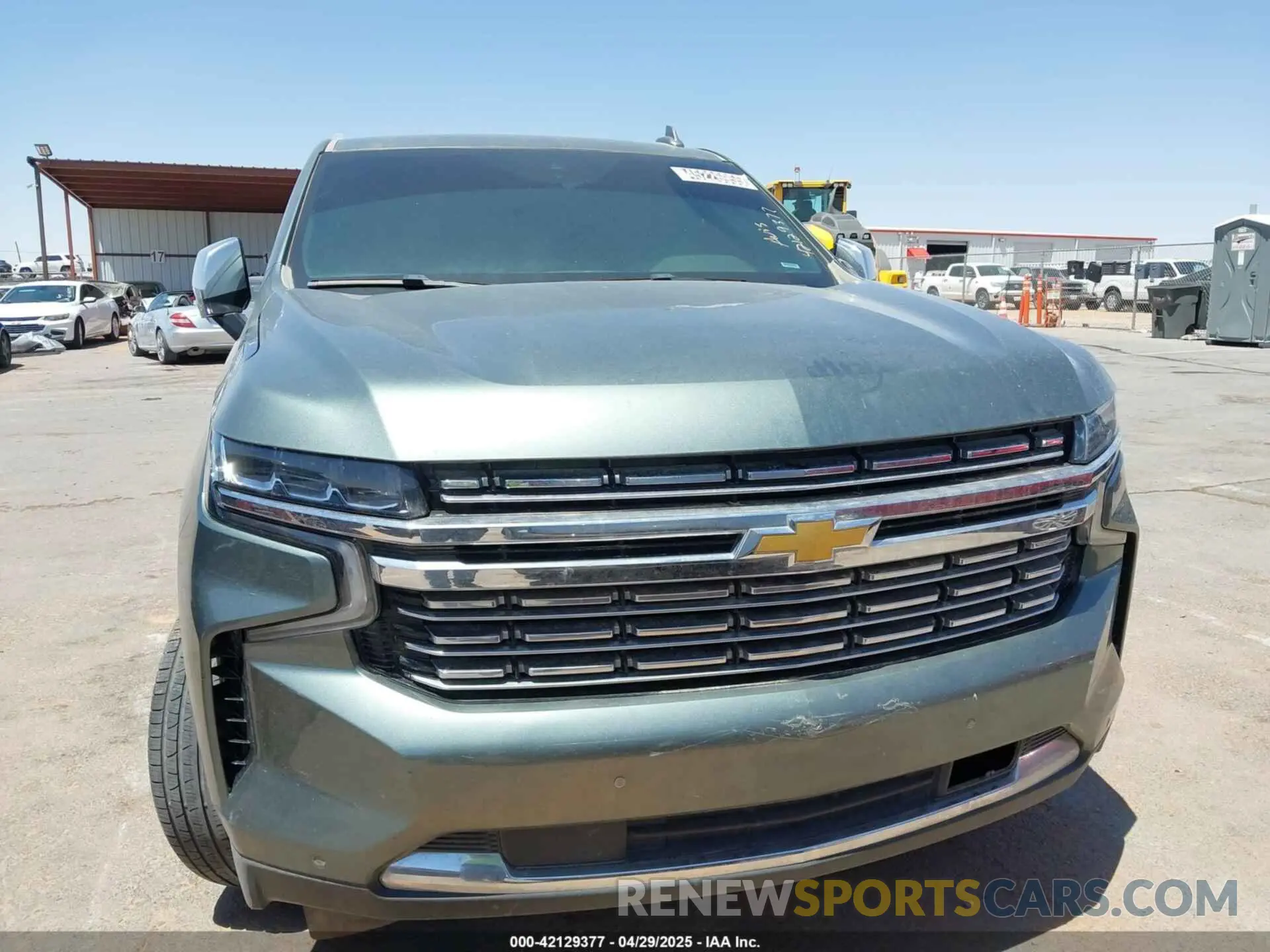 11 Photograph of a damaged car 1GNSKFKDXPR264085 CHEVROLET SUBURBAN 2023