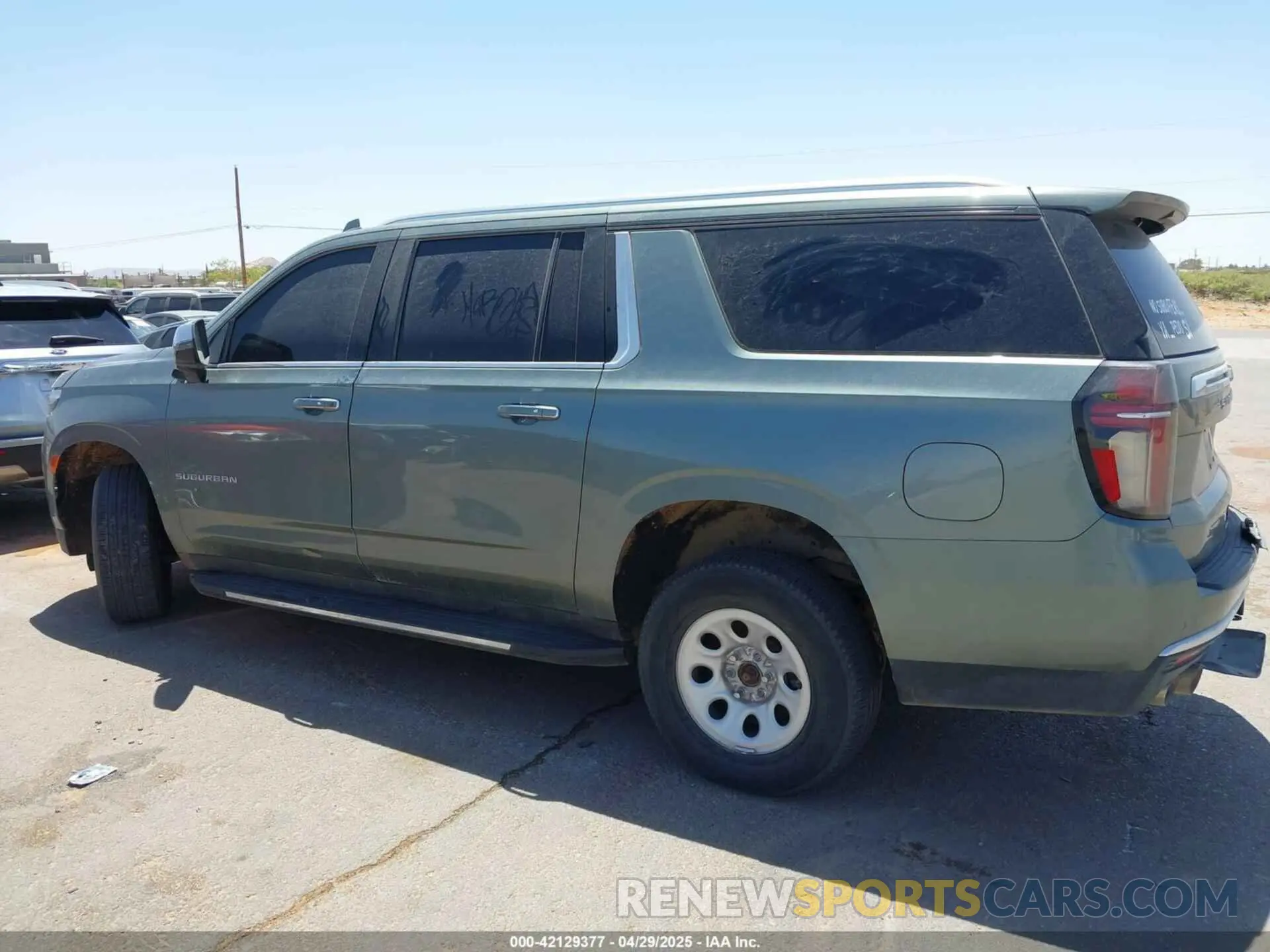 13 Photograph of a damaged car 1GNSKFKDXPR264085 CHEVROLET SUBURBAN 2023