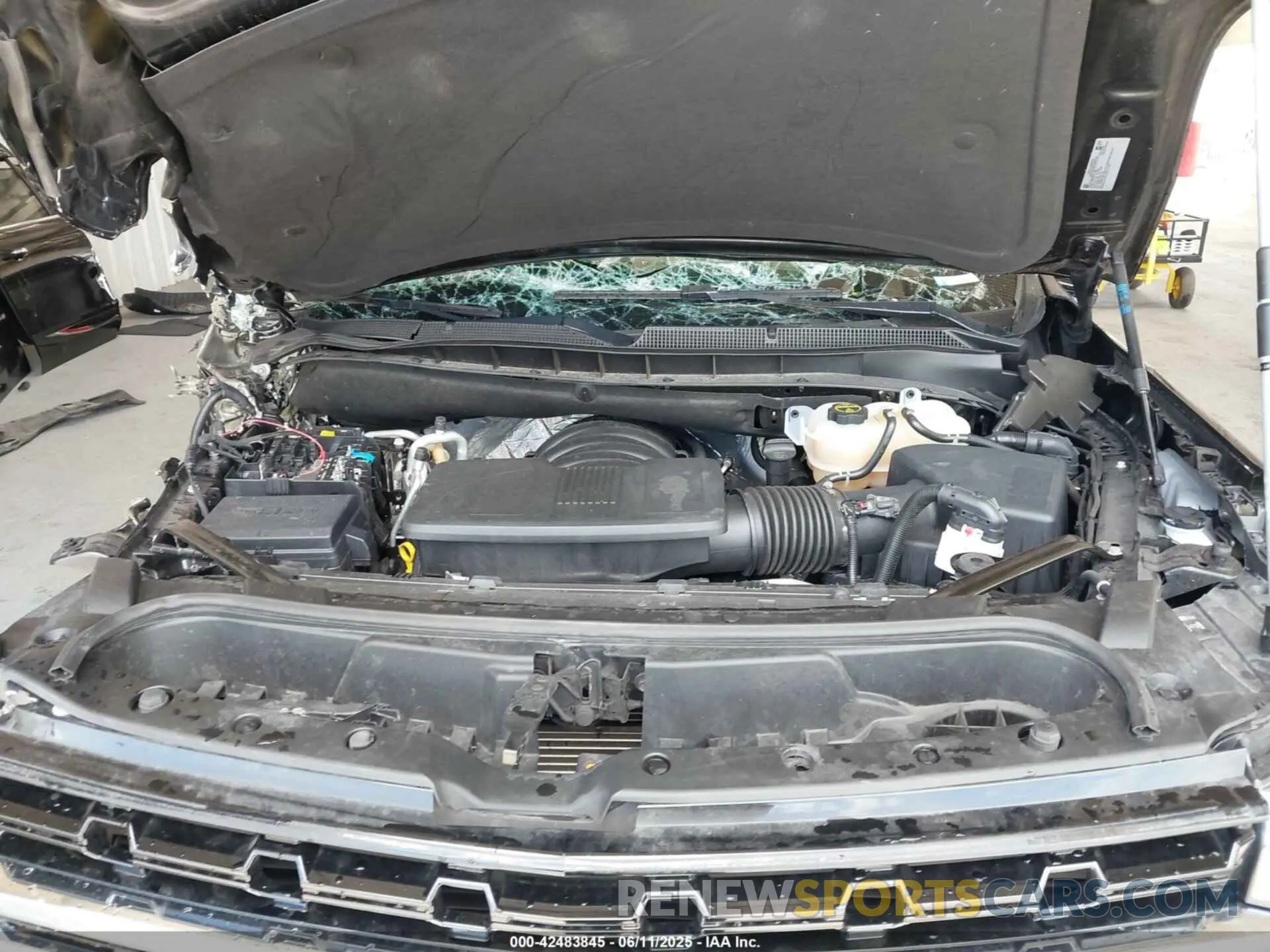 10 Photograph of a damaged car 1GNSCBKD1RR162330 CHEVROLET SUBURBAN 2024