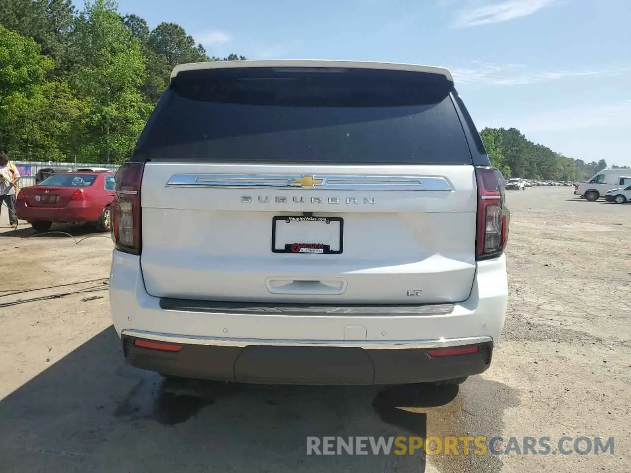 6 Photograph of a damaged car 1GNSCCKD2RR318591 CHEVROLET SUBURBAN 2024