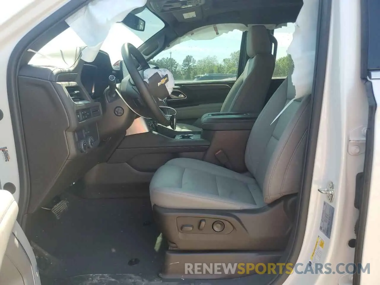 7 Photograph of a damaged car 1GNSCCKD2RR318591 CHEVROLET SUBURBAN 2024