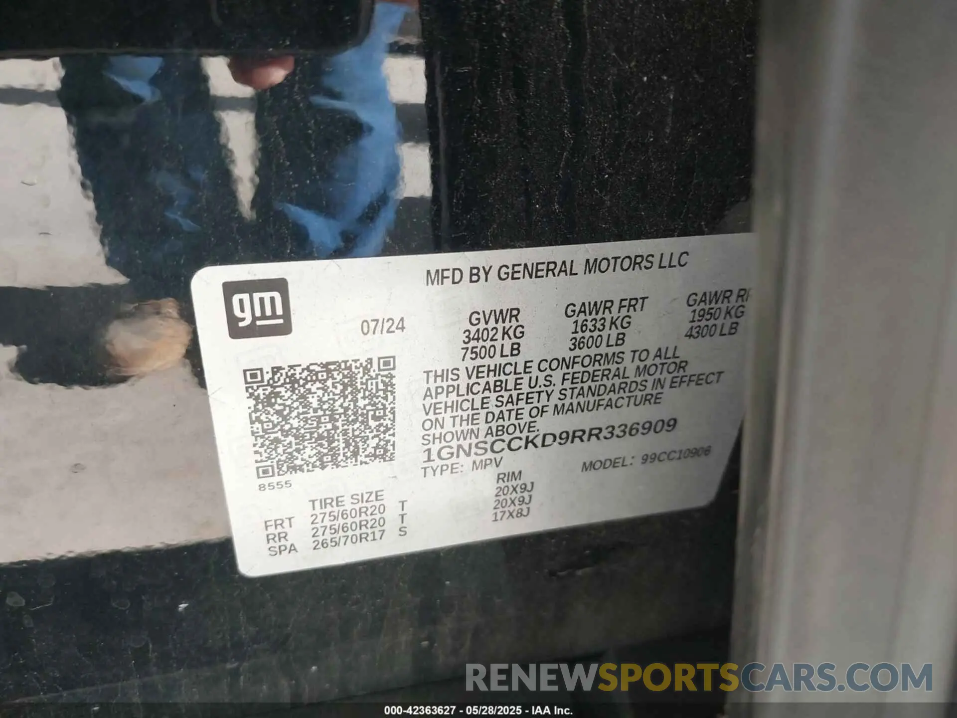 9 Photograph of a damaged car 1GNSCCKD9RR336909 CHEVROLET SUBURBAN 2024