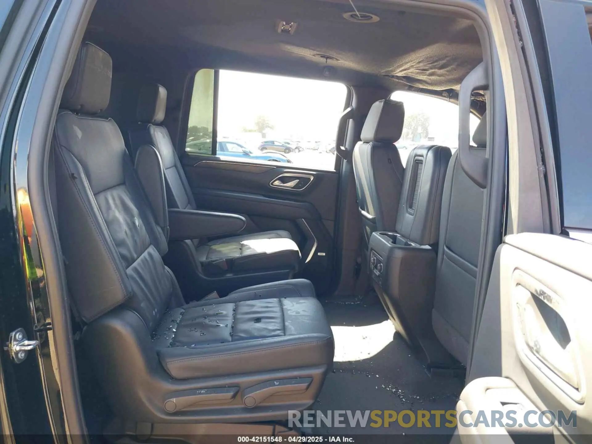 8 Photograph of a damaged car 1GNSCCKT6RR222440 CHEVROLET SUBURBAN 2024