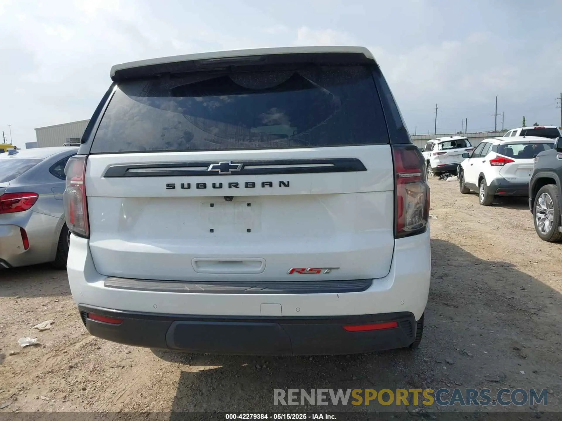 16 Photograph of a damaged car 1GNSCEKD3RR278419 CHEVROLET SUBURBAN 2024