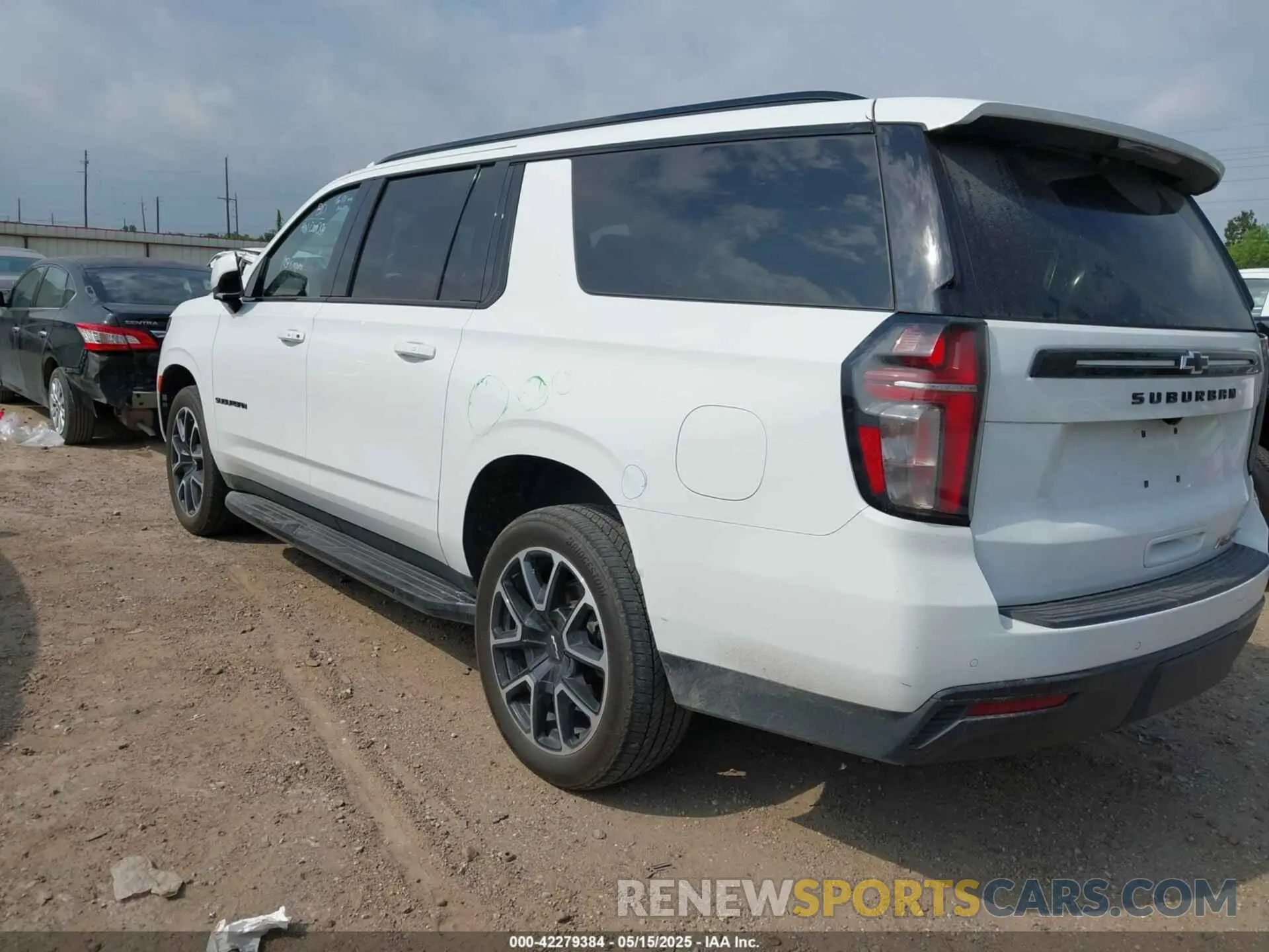3 Photograph of a damaged car 1GNSCEKD3RR278419 CHEVROLET SUBURBAN 2024
