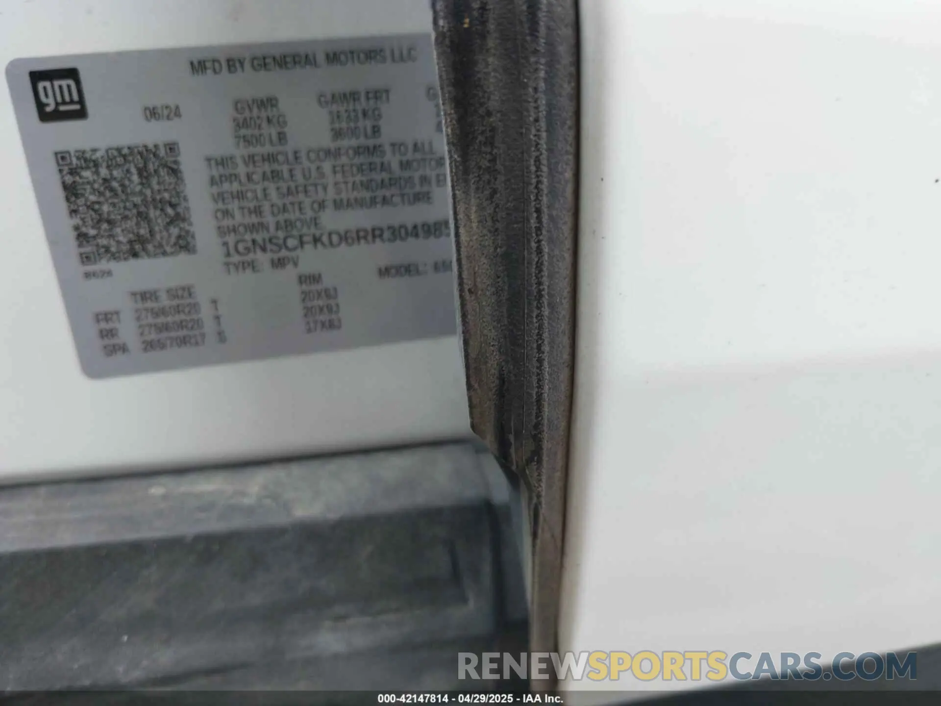 9 Photograph of a damaged car 1GNSCFKD6RR304985 CHEVROLET SUBURBAN 2024