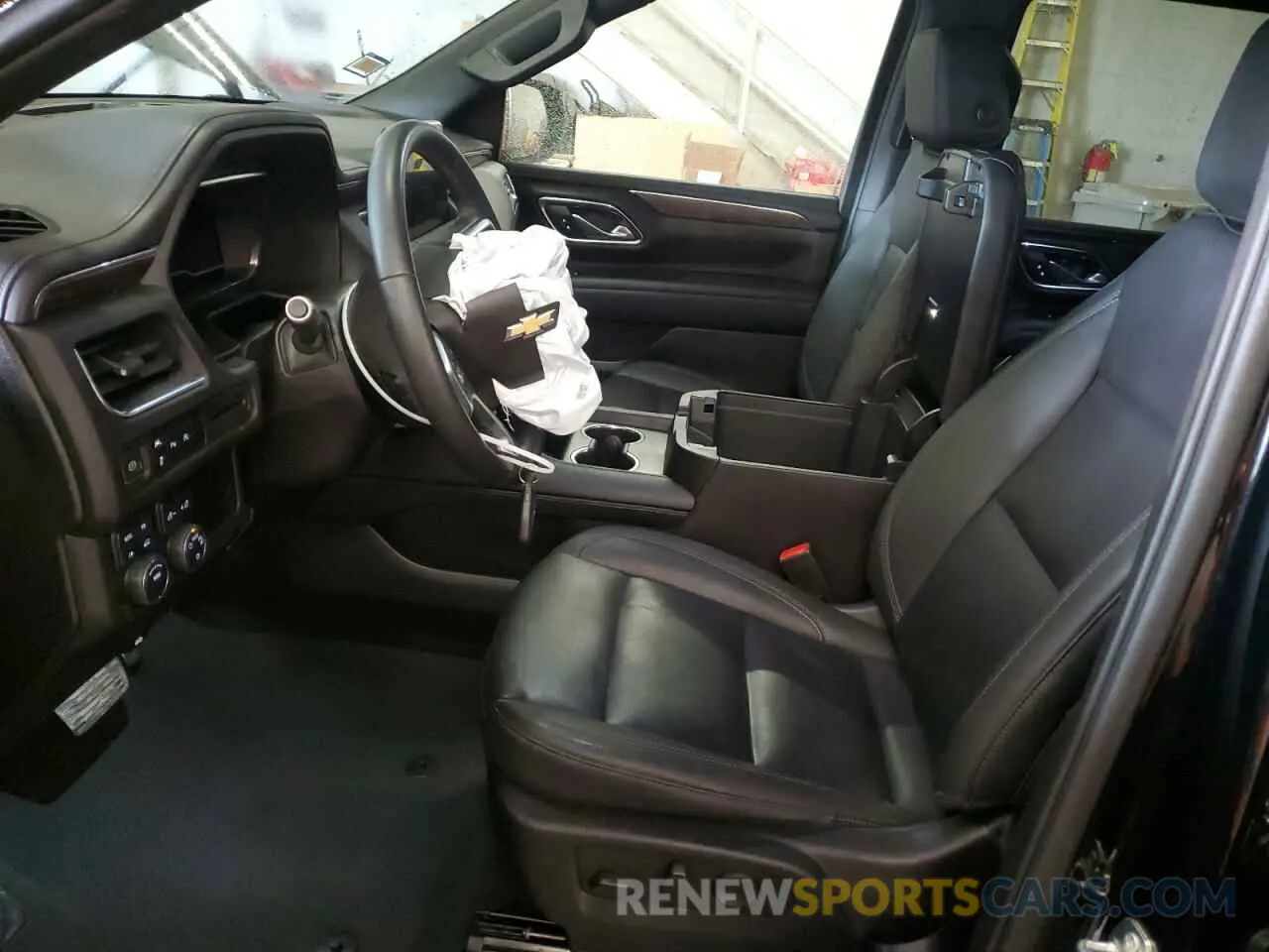 7 Photograph of a damaged car 1GNSKCKD7RR107504 CHEVROLET SUBURBAN 2024
