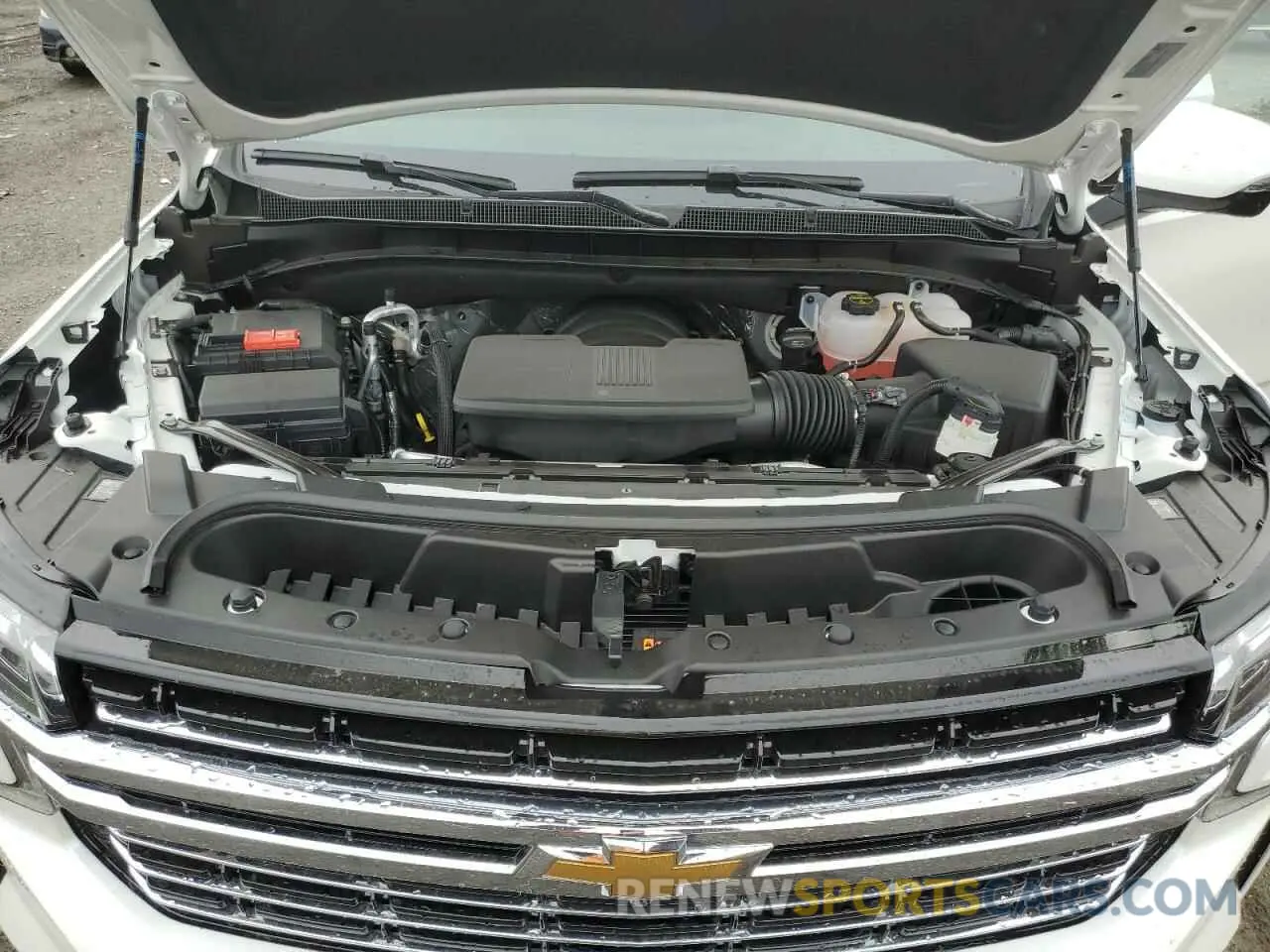 12 Photograph of a damaged car 1GNSKCKD7RR410489 CHEVROLET SUBURBAN 2024