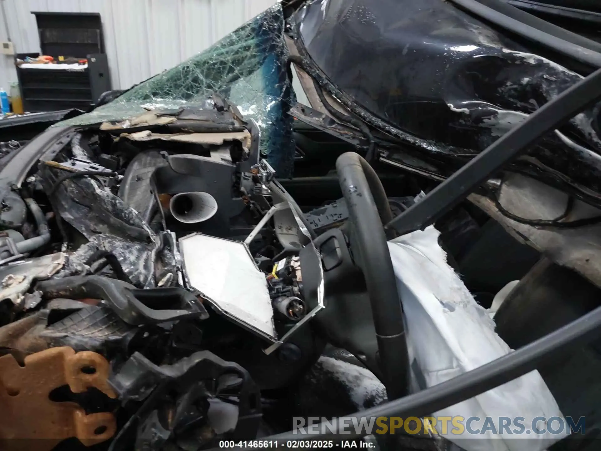 5 Photograph of a damaged car 1GNSKDKD2RR203790 CHEVROLET SUBURBAN 2024