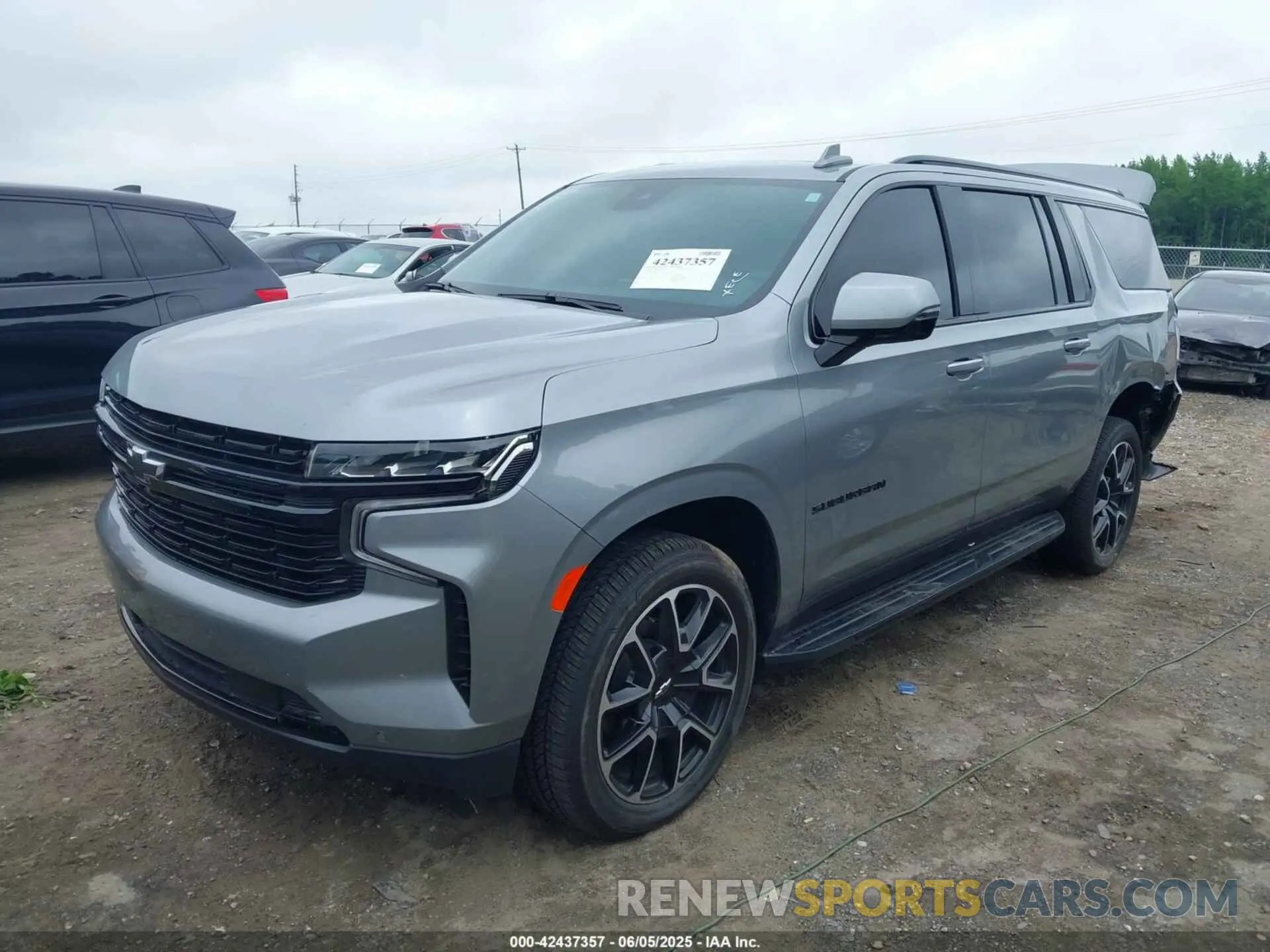 2 Photograph of a damaged car 1GNSKEKD2RR325751 CHEVROLET SUBURBAN 2024