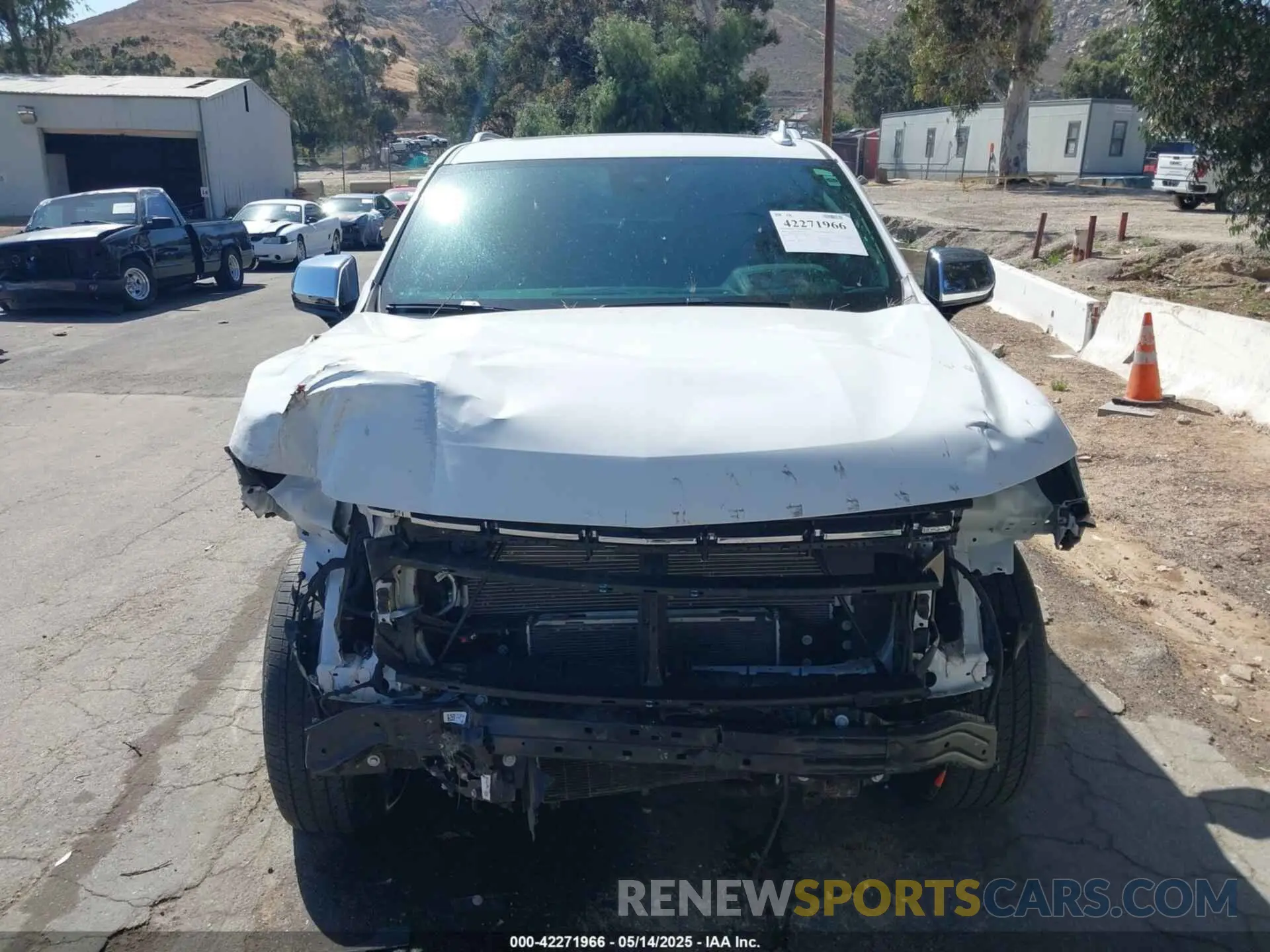 12 Photograph of a damaged car 1GNSKFKTXRR209081 CHEVROLET SUBURBAN 2024