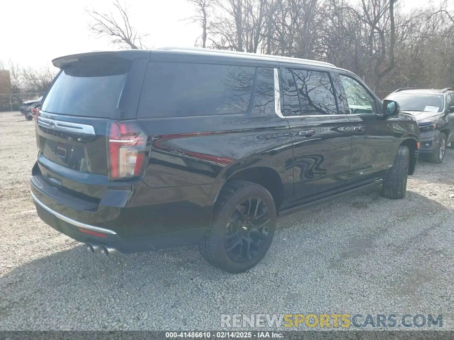 4 Photograph of a damaged car 1GNSKGKL3RR235642 CHEVROLET SUBURBAN 2024