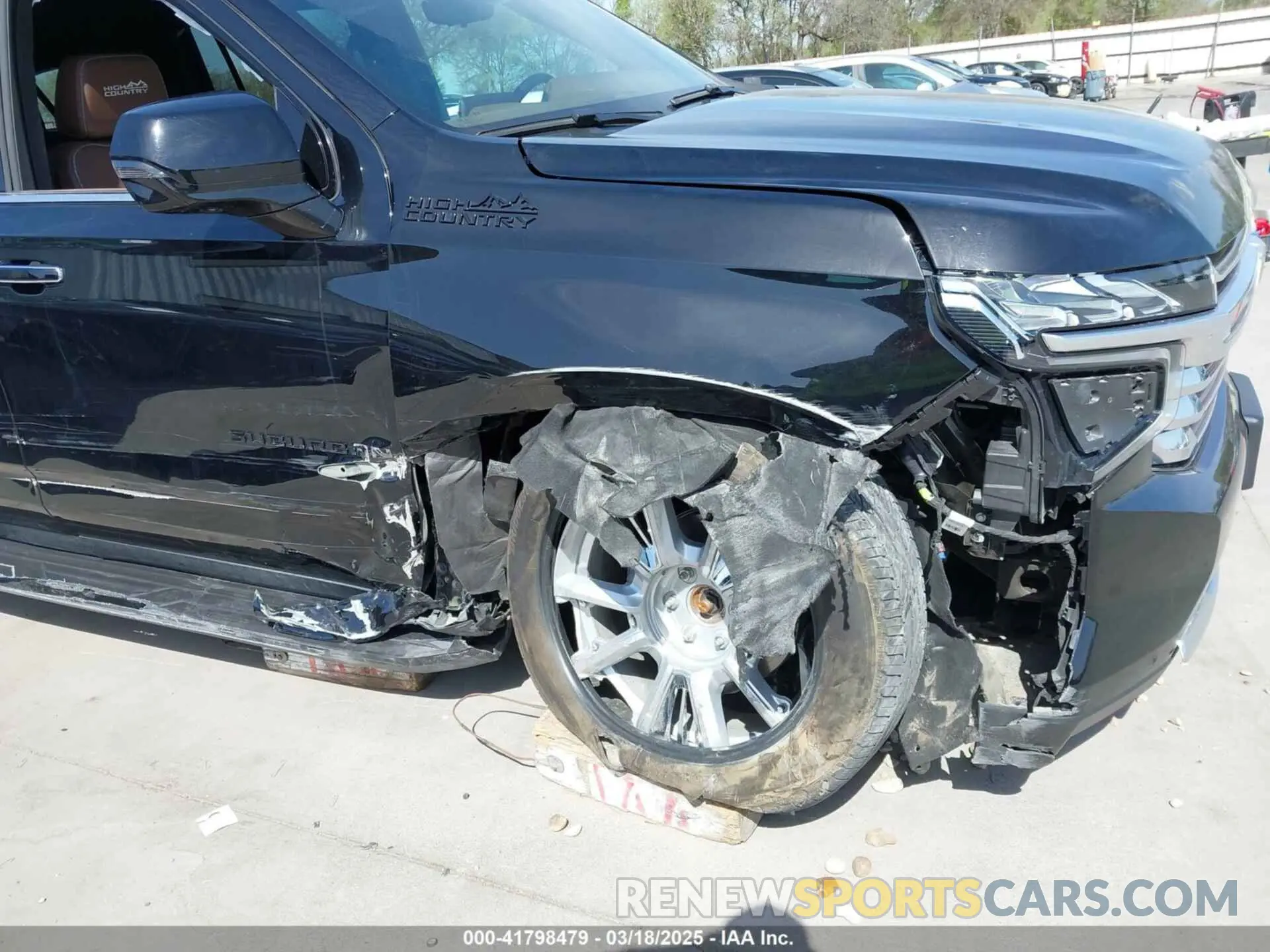 6 Photograph of a damaged car 1GNSKGKL7RR150268 CHEVROLET SUBURBAN 2024