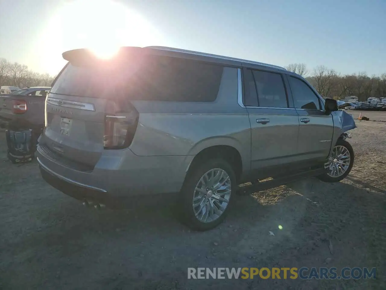 3 Photograph of a damaged car 1GNSKGKL9RR140910 CHEVROLET SUBURBAN 2024