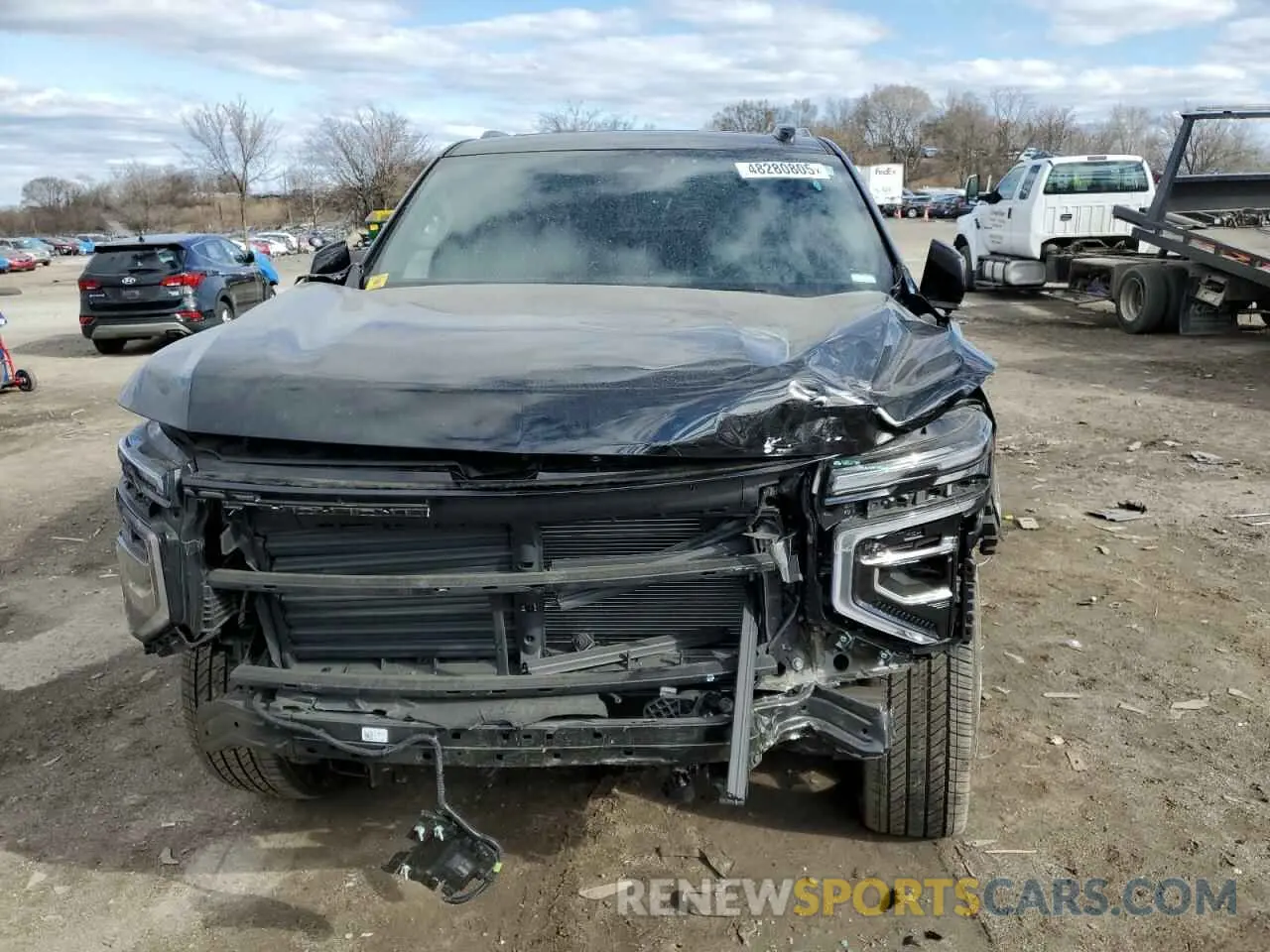 5 Photograph of a damaged car 1GNS6ERD0SR100843 CHEVROLET SUBURBAN 2025