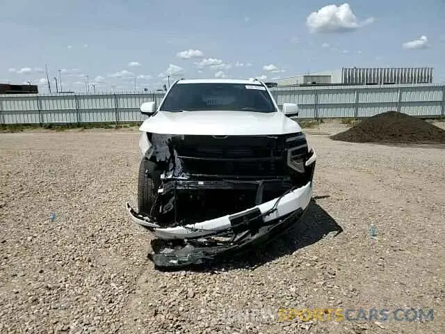 15 Photograph of a damaged car 1GNS6ERD0SR134023 CHEVROLET SUBURBAN 2025
