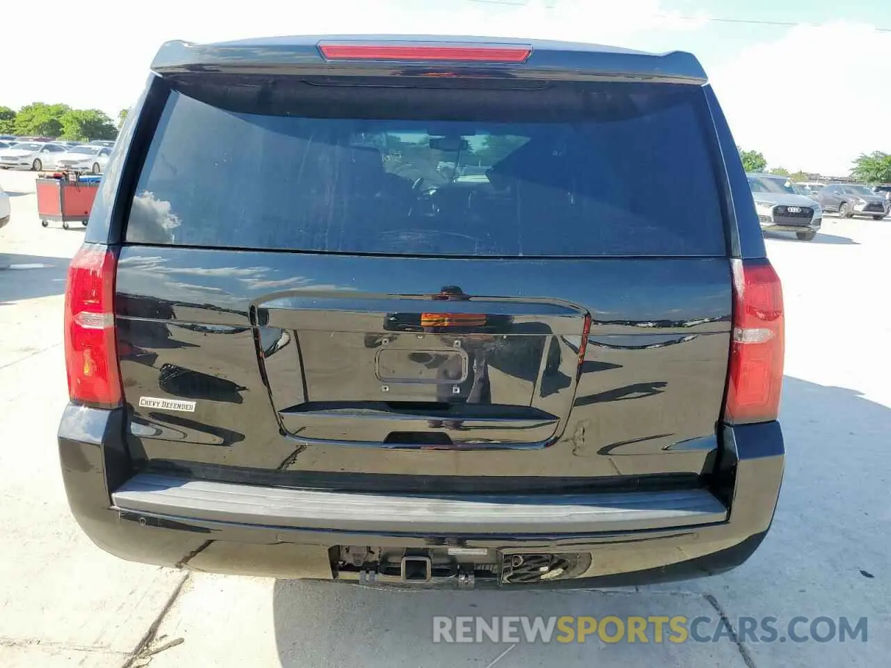 6 Photograph of a damaged car 1GNLCDEC1KR209848 CHEVROLET TAHOE 2019